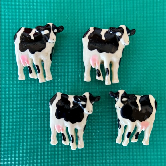 Three Cow Button Covers . They slide on and then snap on. Adorable - Picture 1 of 4